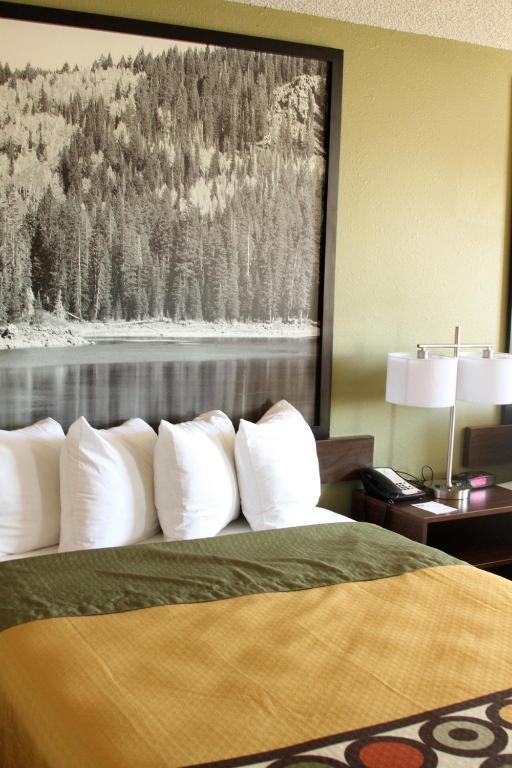 Super 8 By Wyndham Montrose Motel Ngoại thất bức ảnh